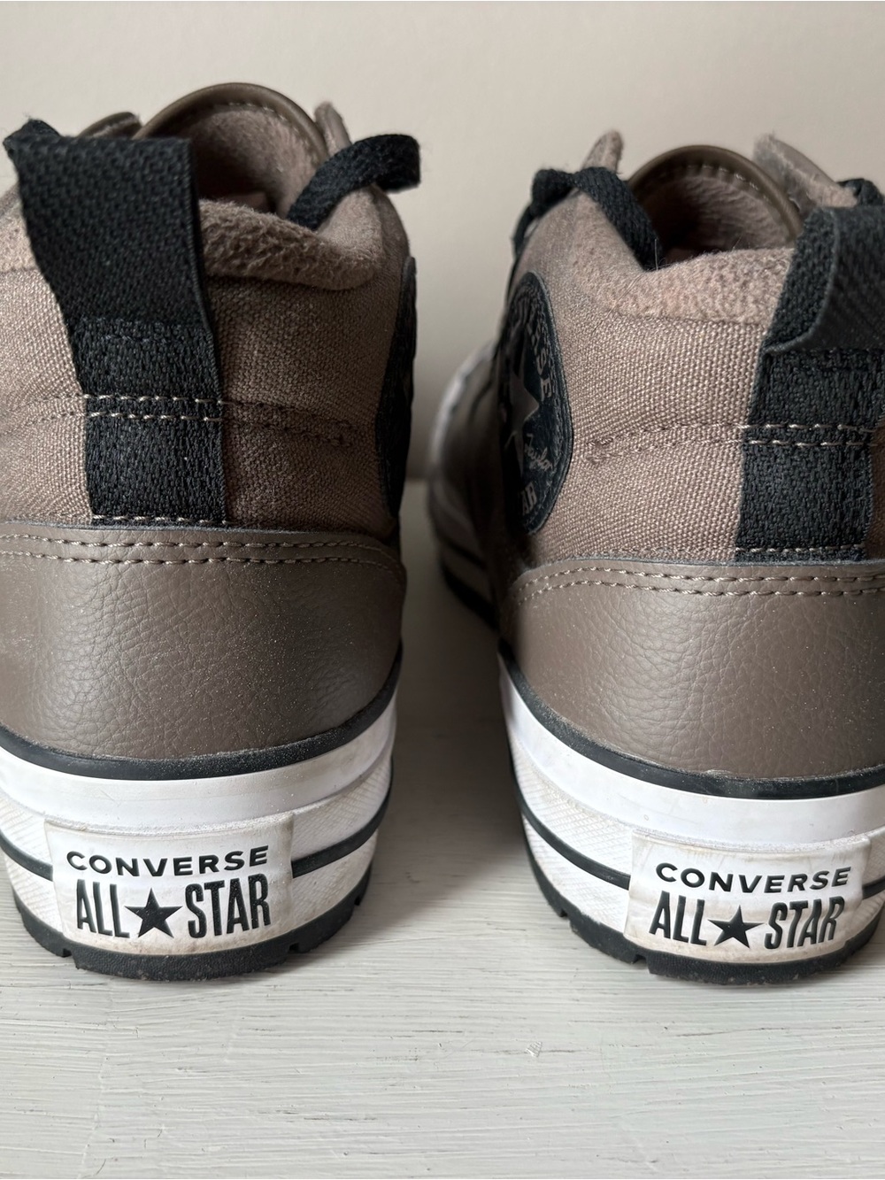 Converse Low-Top Sneakers in Taupe and Black - Picture 4 of 7